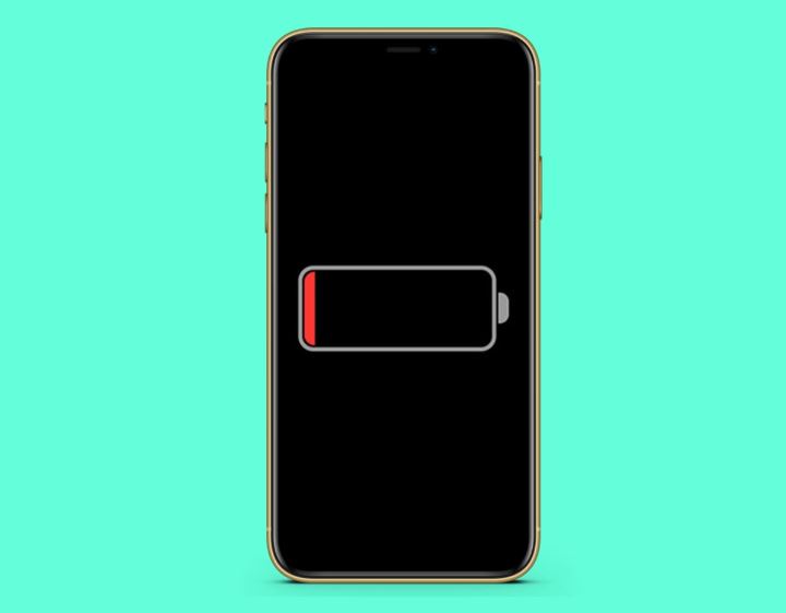 Почему разряжается айфон 11. Разряженный айфон 11. iphone разряжен 19:00. рамка разряженного айфона 8%.